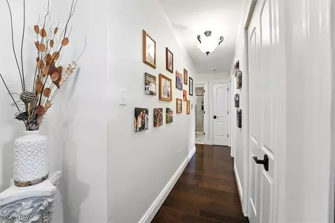 Entry Way - 2930 S Ridge Rd E, Ashtabula, OH 44004 photo 7 of 9
