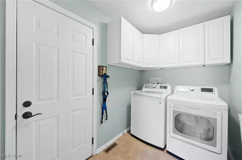 562 Brookstone Ct, Copley, OH 44321 photo 15