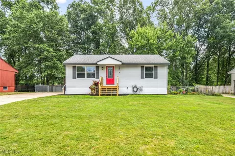 3856 Olmsby Dr, Kent, OH 44240
