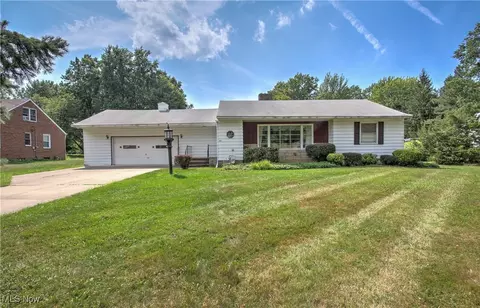 402 Douglas Blvd, Richmond Heights, OH 44143