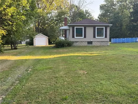 178 Mathews Rd, Boardman, OH 44512
