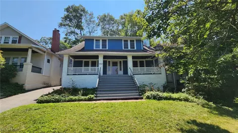 2832 Mayfield Rd, Cleveland Heights, OH 44118