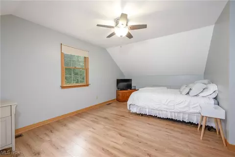 Bedroom - 6640 Giddings Rd, Rootstown, OH 44272 photo 2 of 6