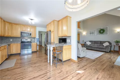 Kitchen - 6640 Giddings Rd, Rootstown, OH 44272 photo 1 of 5