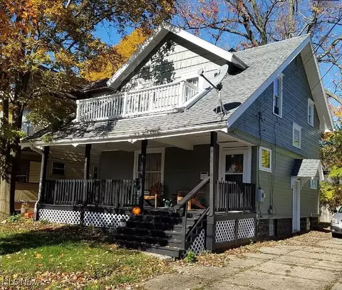 127 Hollinger Ave, Akron, OH 44302
