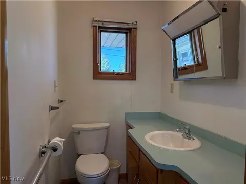 414 E Wills Ave, Dover, OH 44622 photo 12