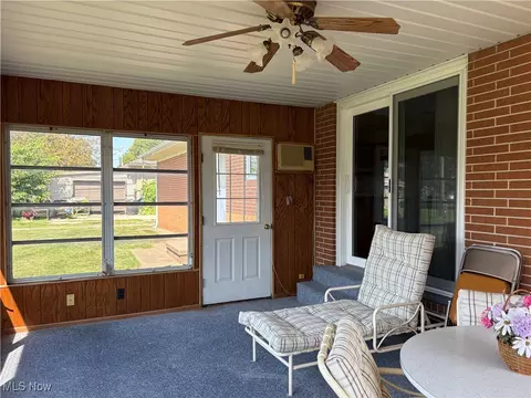 414 E Wills Ave, Dover, OH 44622 photo 10