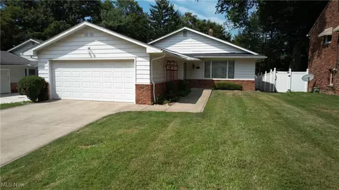 4817 Donald Ave, Richmond Heights, OH 44143
