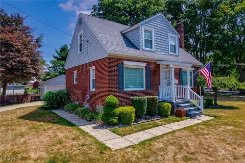 71 Woolf Ave, Akron, OH 44312 photo 6