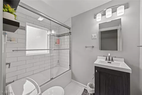 71 Woolf Ave, Akron, OH 44312 photo 43