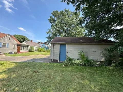 142 36th St NE, Canton, OH 44714 photo 33