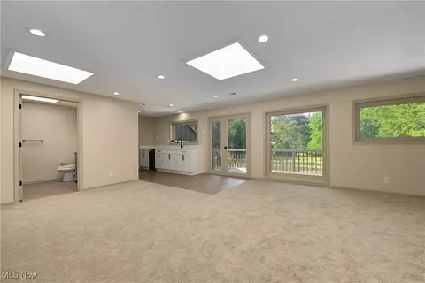 Other - 433 Chestnut Rd, Seven Hills, OH 44131 photo 4 of 13
