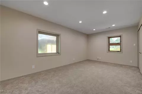 Other - 433 Chestnut Rd, Seven Hills, OH 44131 photo 9 of 13