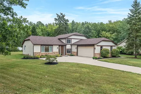 5533 Opal St, North Ridgeville, OH 44039