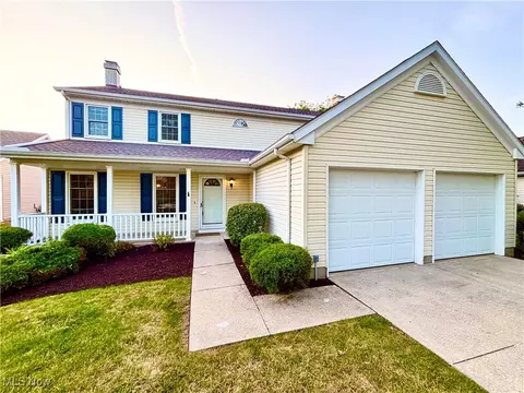 17313 Sun Meadow Trl #15, Strongsville, OH 44149