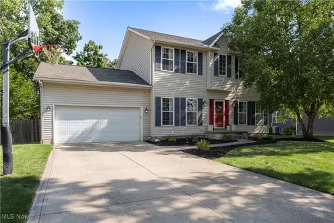 734 Saratoga Trl, Medina, OH 44256