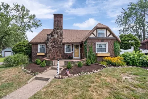 1244 Saratoga Ave SW, Canton, OH 44710