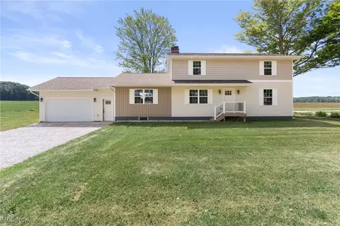 1034 Clay St, Jefferson, OH 44047