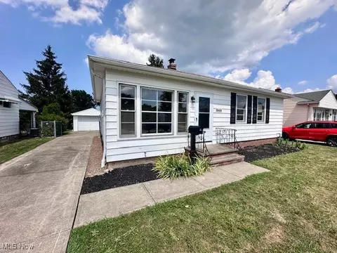 30409 Oakdale Rd, Willowick, OH 44095