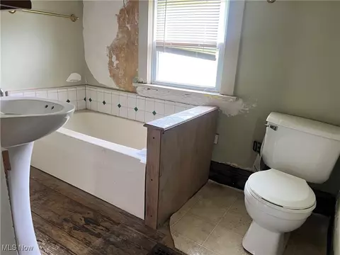 355 E Michigan Ave, Sebring, OH 44672 photo 7
