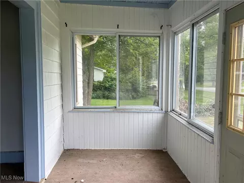 355 E Michigan Ave, Sebring, OH 44672 photo 9
