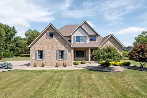 8349 Yorkshire St NW, Massillon, OH 44646