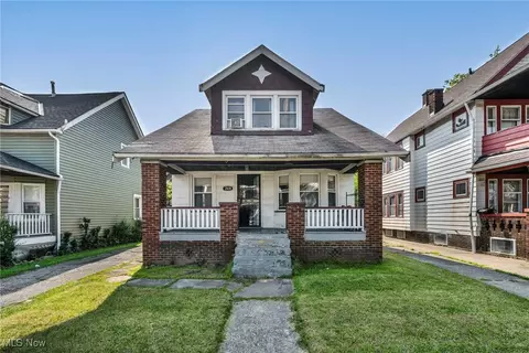2838 E 120th St, Cleveland, OH 44120