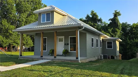 2501 7th Ave, Parkersburg, WV 26101