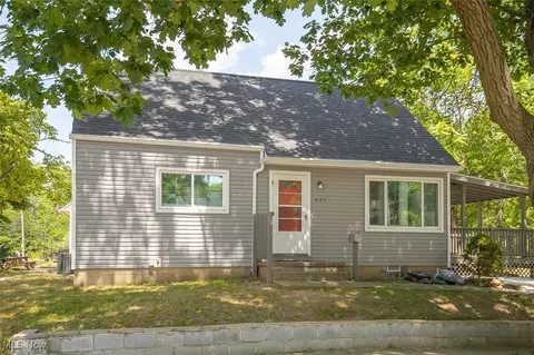 833 Sutherland Ave, Akron, OH 44314
