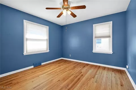 Bedroom - 1806 Empire Rd, Wickliffe, OH 44092 photo 2 of 7