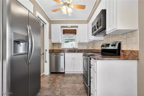 Kitchen - 1806 Empire Rd, Wickliffe, OH 44092 photo 1 of 2