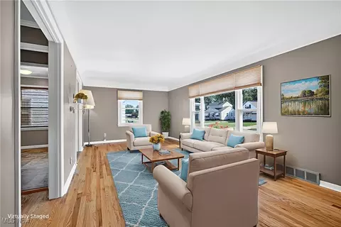 Living - 1806 Empire Rd, Wickliffe, OH 44092 photo 1 of 4