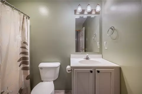 Bath - 243 Forest Park Dr, Lagrange, OH 44050 photo 2 of 2