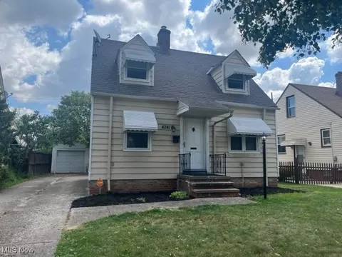 4241 W 58th St, Cleveland, OH 44144
