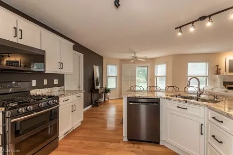 4760 S Pine Ln, Perry, OH 44081 photo 10