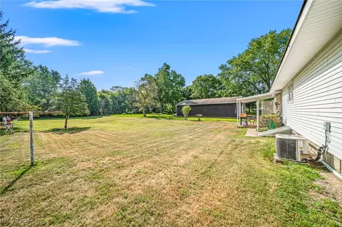 5222 Nathan Ave, Ashtabula, OH 44004 photo 3