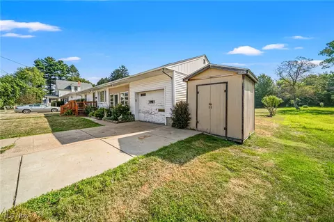 5222 Nathan Ave, Ashtabula, OH 44004 photo 2