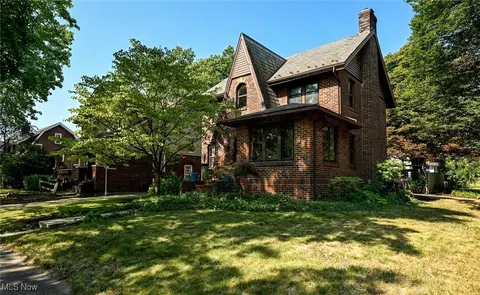 520 S Firestone Blvd, Akron, OH 44301