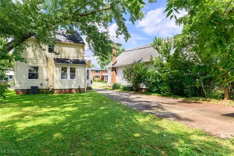 Exterior - 7719 Ackley Rd, Parma, OH 44129 photo 5 of 6