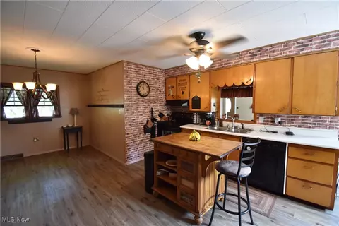 3011 Avondale Ave, Ashtabula, OH 44004 photo 10