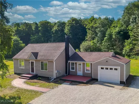 3512 Fairway Dr, Norton, OH 44203