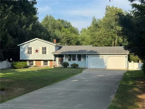 6578 Bugby Rd, North Kingsville, OH 44068