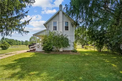 6999 Lake Rd, Medina, OH 44256
