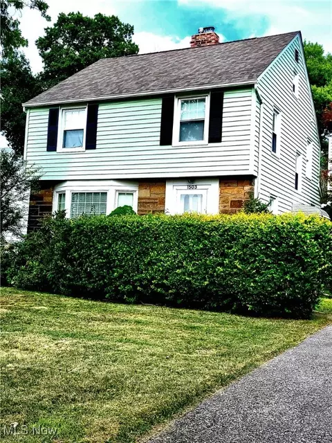 1503 Oakmount Rd, South Euclid, OH 44121