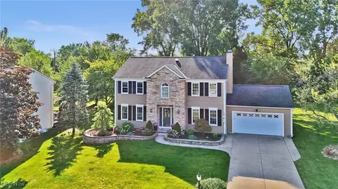 13143 Long Boat Cir, Strongsville, OH 44136