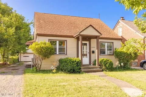 13505 Highlandview Ave, Cleveland, OH 44135