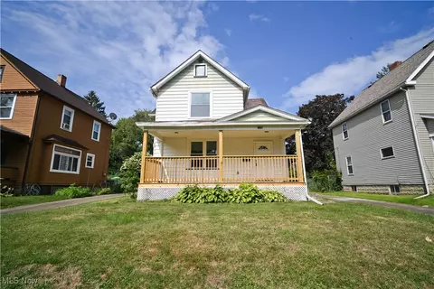 120 S Whitney Ave, Youngstown, OH 44509