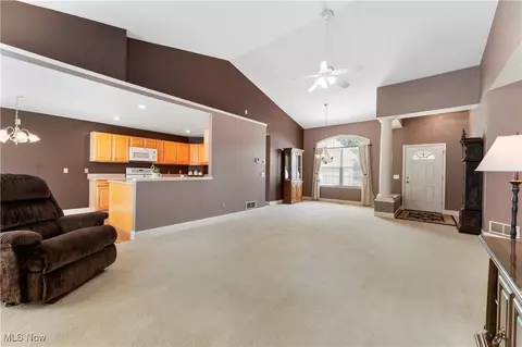 6621 Marelis Ave NE, Canton, OH 44721 photo 10