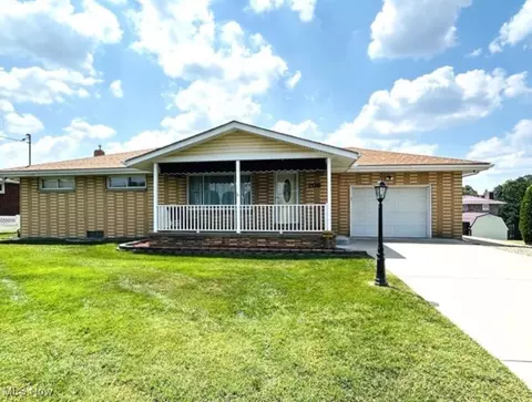 208 Alexander Ave, Follansbee, WV 26037