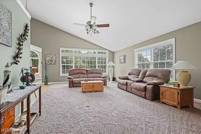 4364 Shannon Dr, Rootstown, OH 44272 photo 3